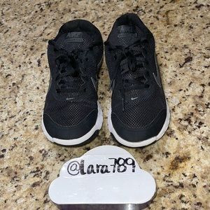 Nike Flex Experience RN 4